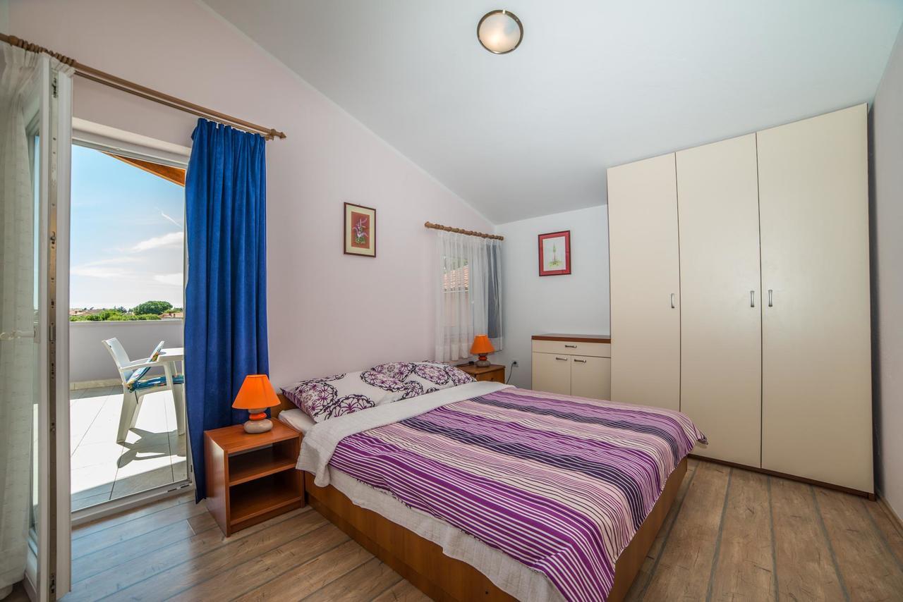 Apartments Durda Fažana Esterno foto