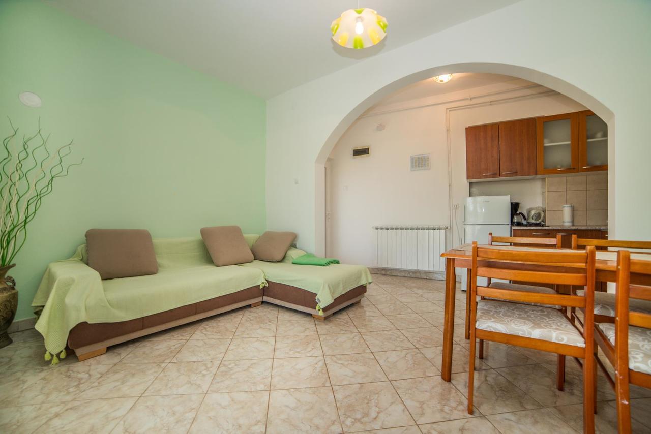 Apartments Durda Fažana Esterno foto